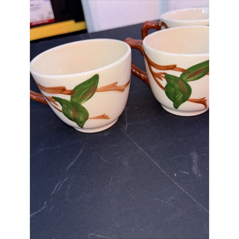 (4) Vintage Franciscan Apple Tea Cups USA 2.75
